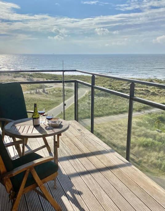 Zicht Op Zee - Blick Aufs - Stylish With Spectacular Views Appartement Cadzand